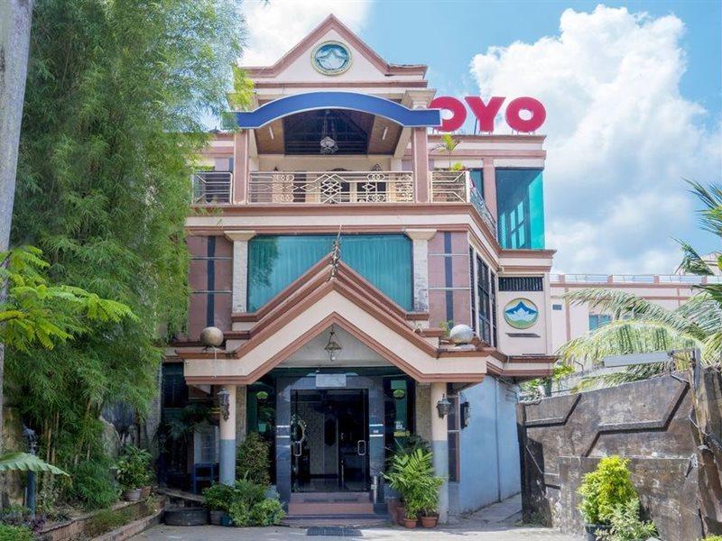 Urbanview Hotel Gading Kencana Samarinda By Reddoorz Exterior foto