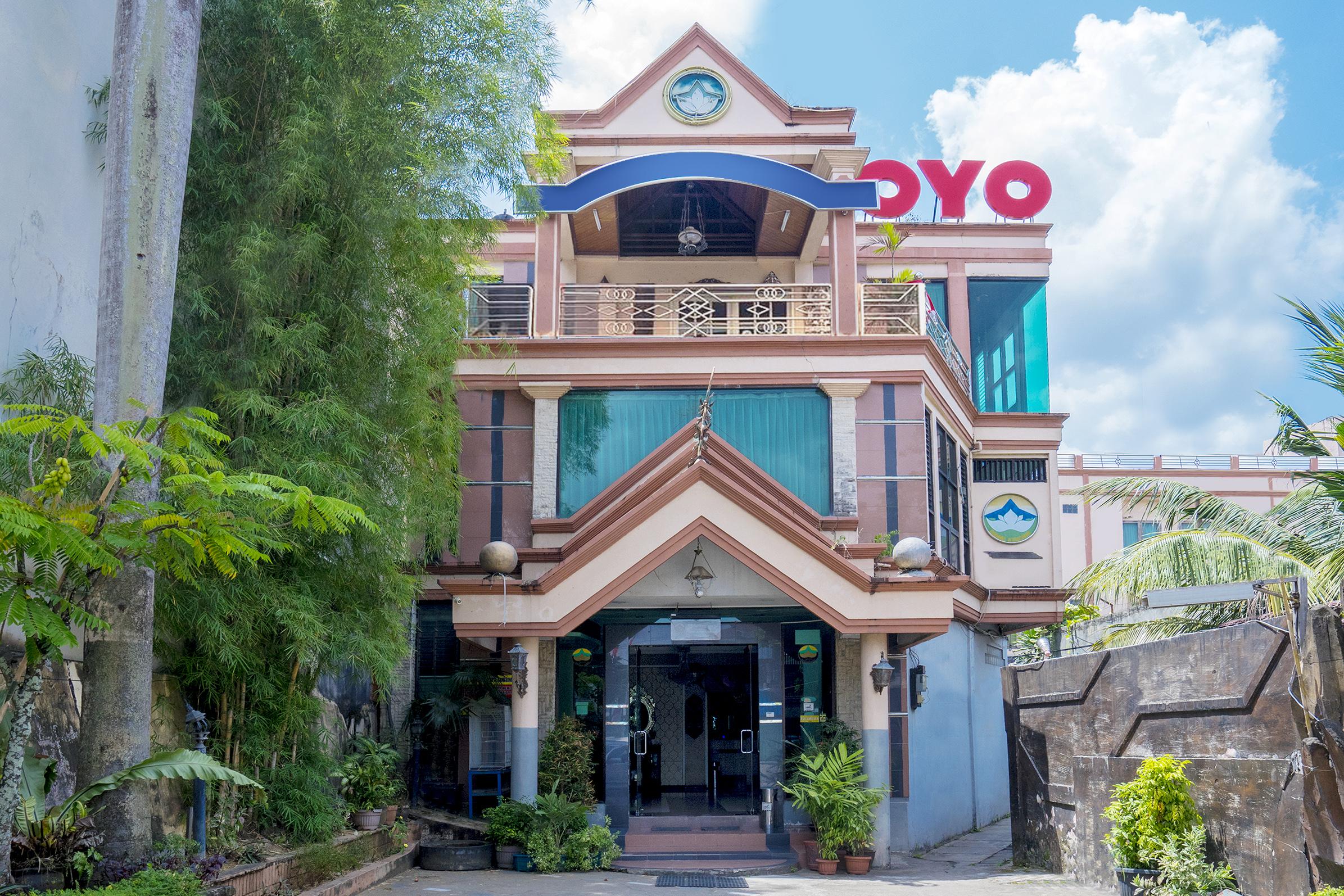 Urbanview Hotel Gading Kencana Samarinda By Reddoorz Exterior foto