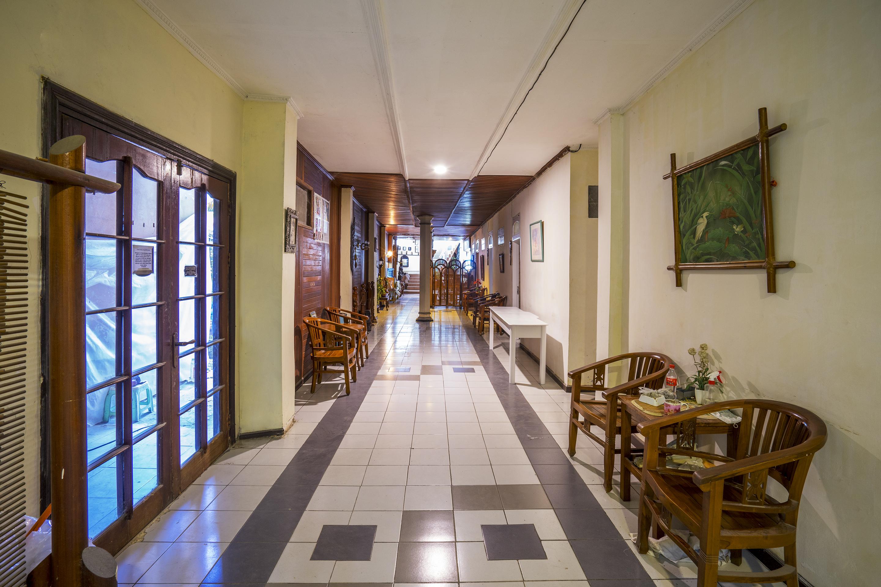 Urbanview Hotel Gading Kencana Samarinda By Reddoorz Exterior foto